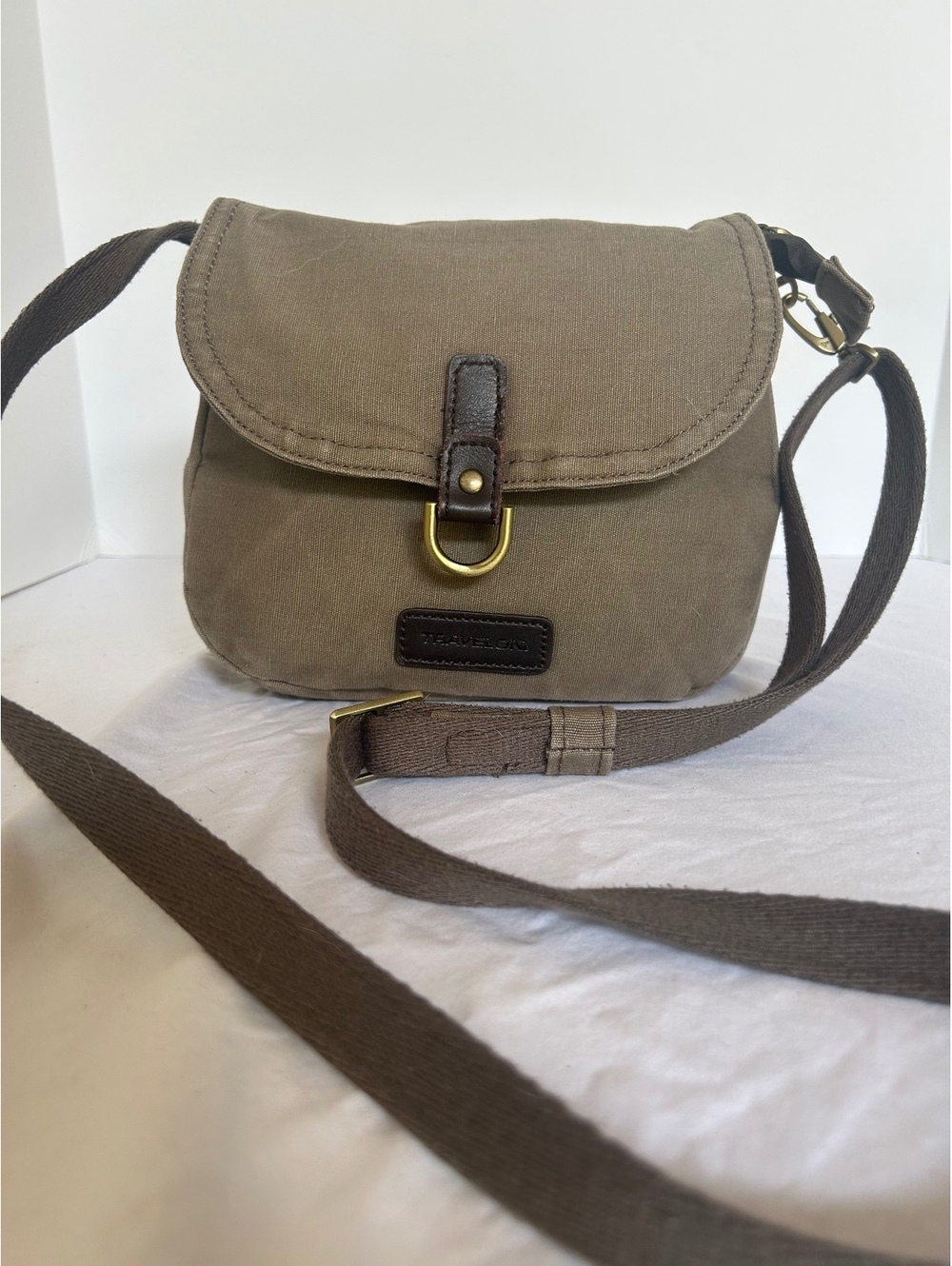 Anti Theft Travelon  Bag in Brown Canvas with Adjustable Strap and Secure Z-